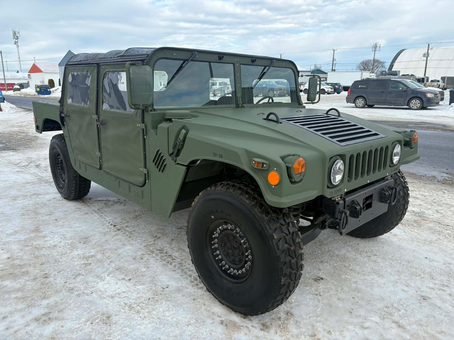 VENDU - AM GENERAL HUMVEE M1123