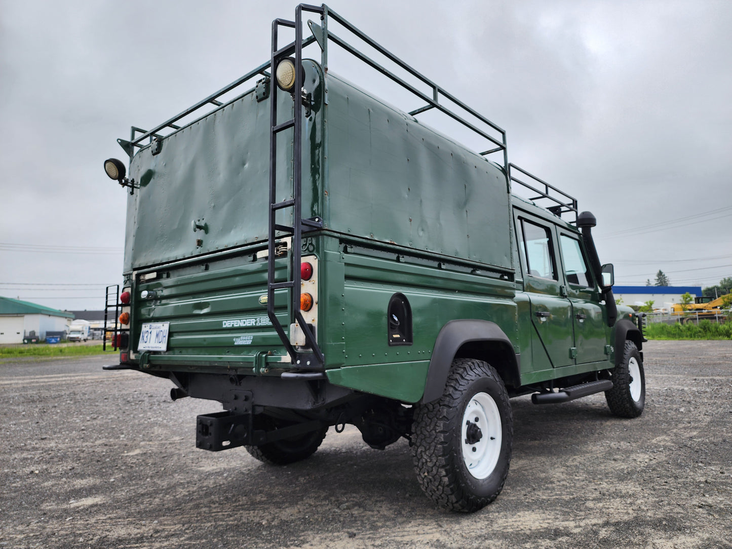 LAND ROVER DEFENDER 130 2001