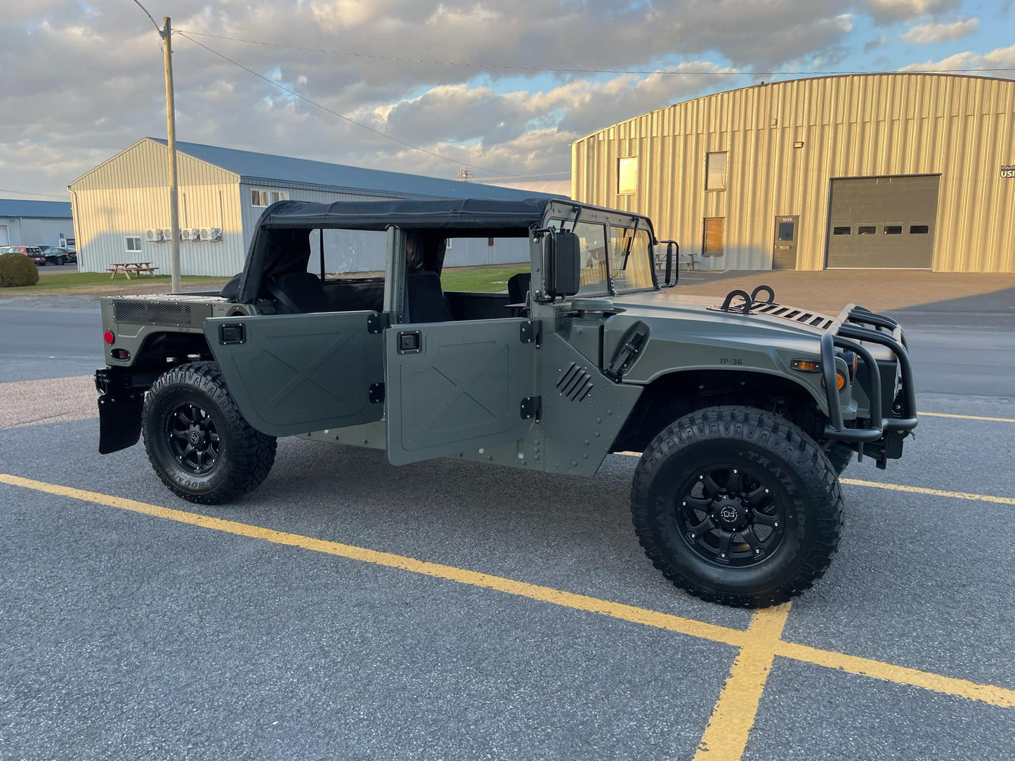 SOLD - AM GENERAL HUMVEE M1152 2009