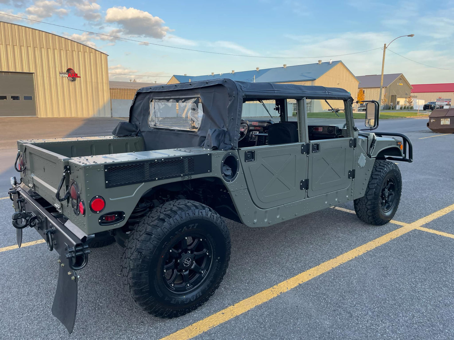 SOLD - AM GENERAL HUMVEE M1152 2009