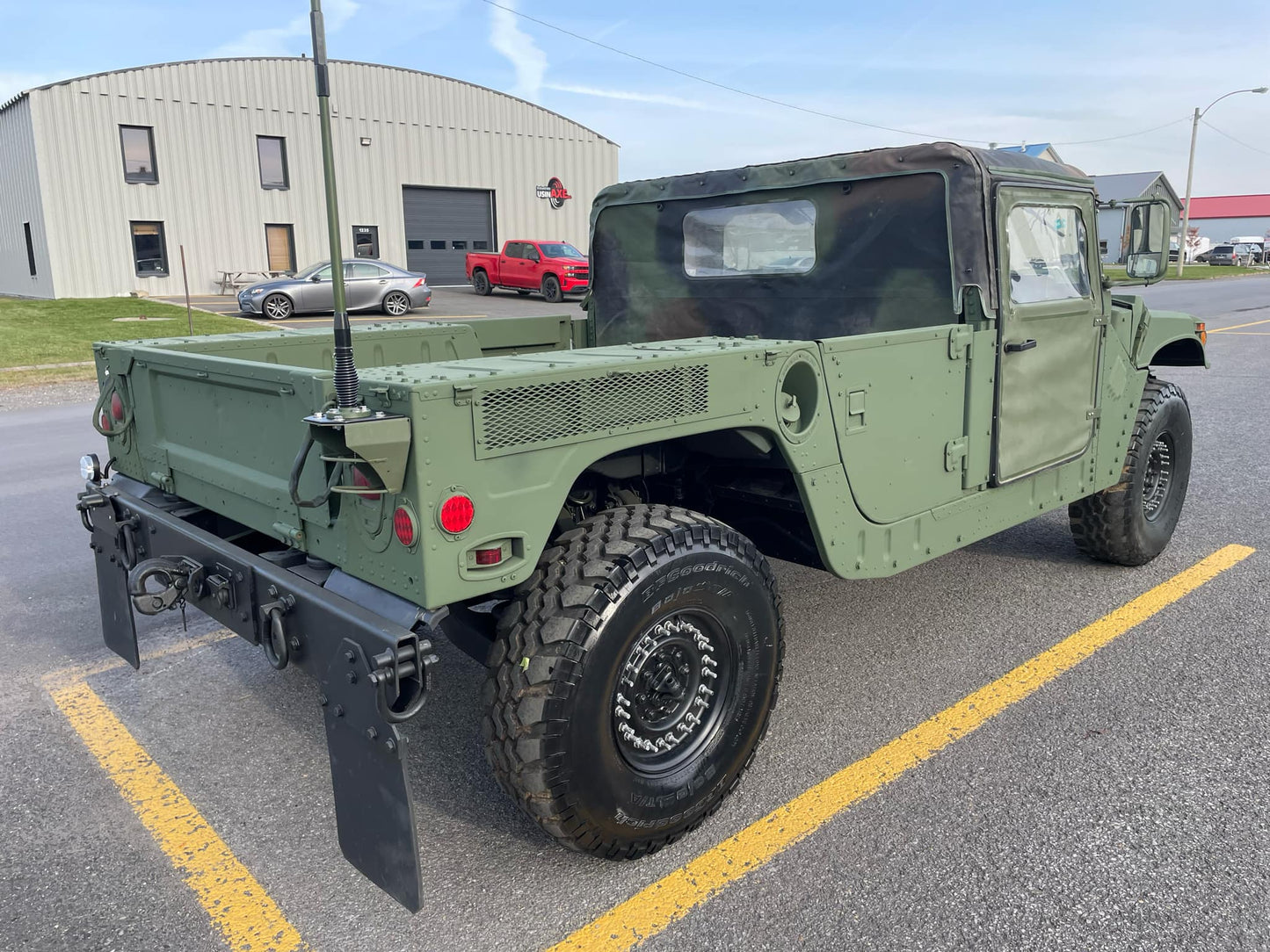 SOLD - AM GENERAL HUMVEE M1152