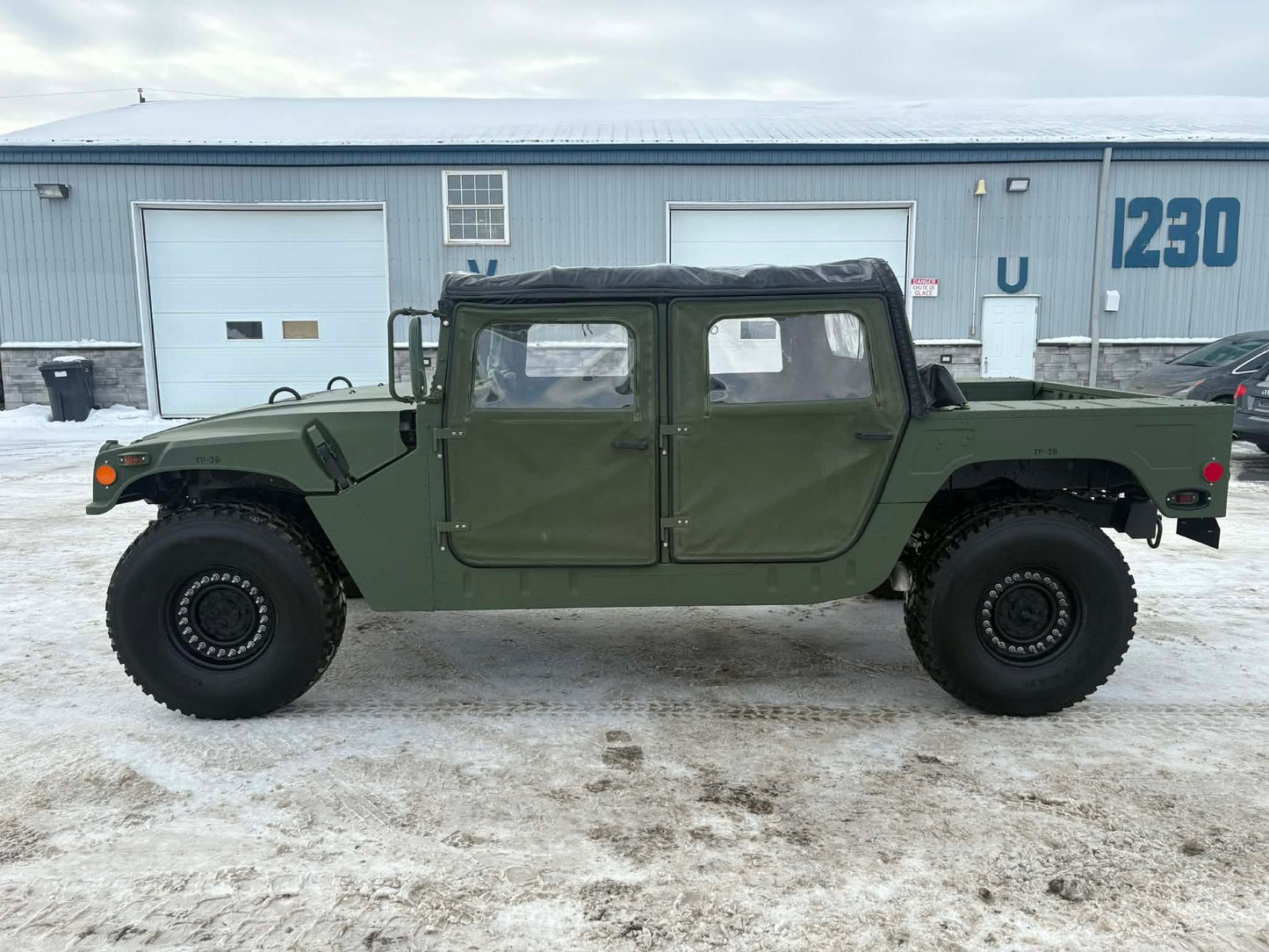 VENDU - AM GENERAL HUMVEE M1123