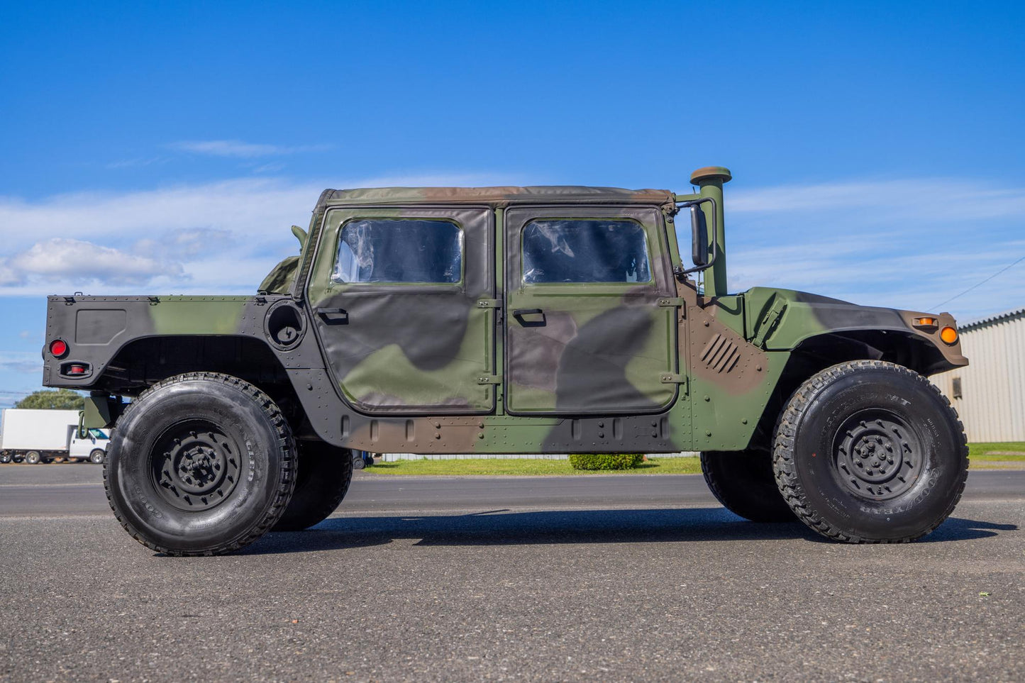 SOLD - AM GENERAL HUMVEE M1123 2009